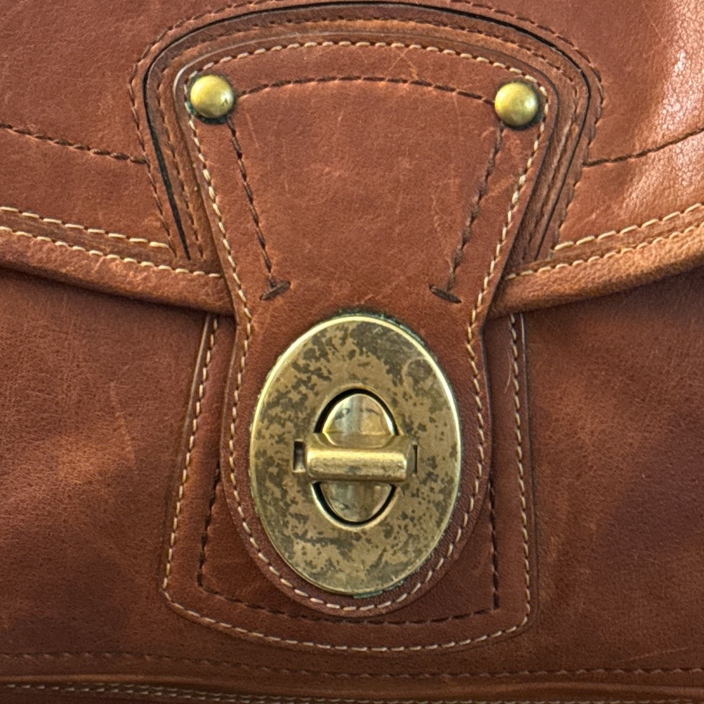 Coach Vintage Legacy Flap Bag. N-A 0769-10329 - Picture 3 of 8